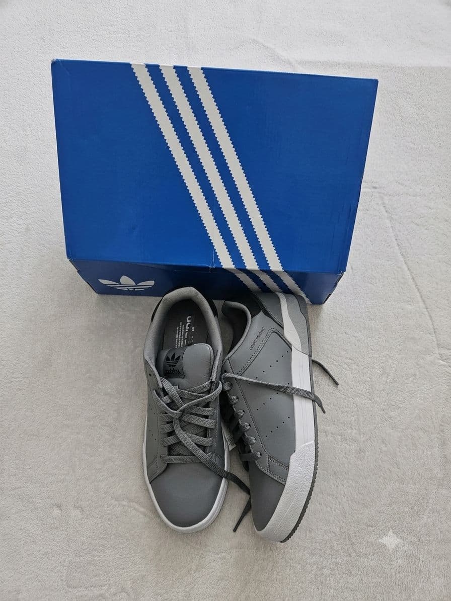 Adidas COURT TOURINO